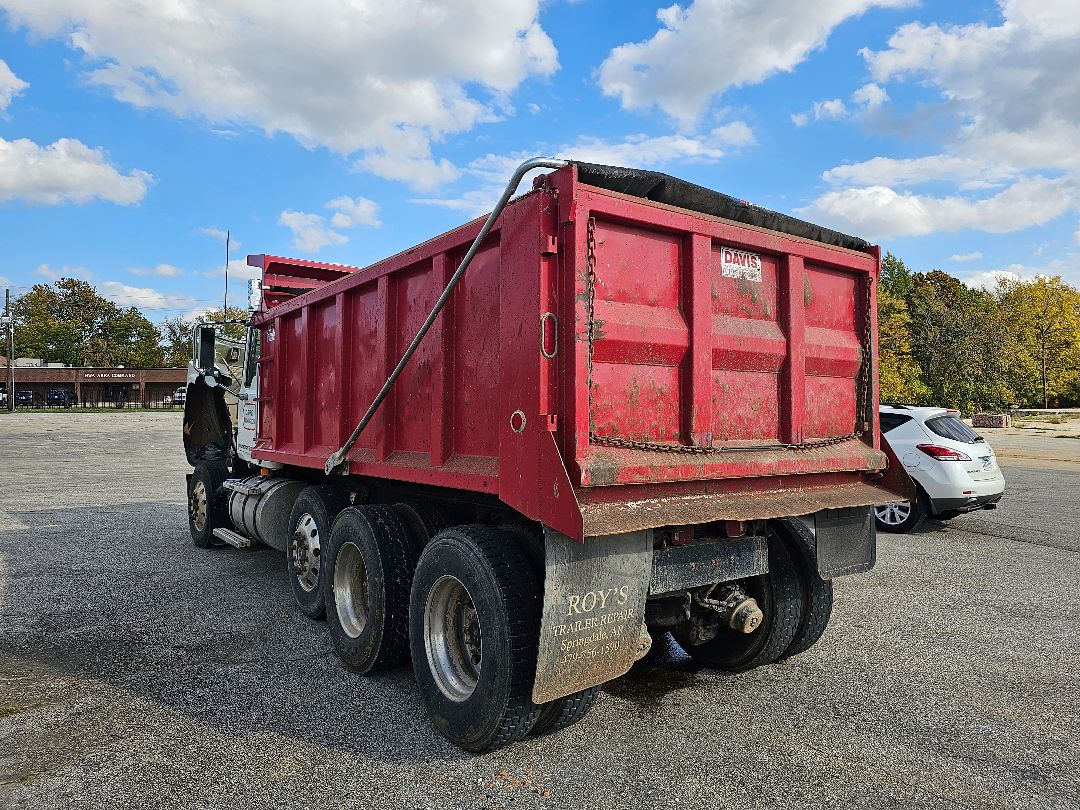 2010 MACK CHU613 Pinnacle - Image 7